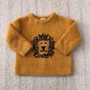 ❤️SOLD❤️ Fuzzy Lion Sweater